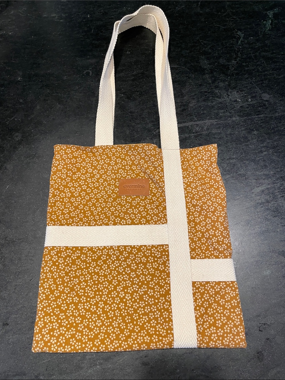 Evermine Barcelona Floral Print Tote/Shoulder Bag